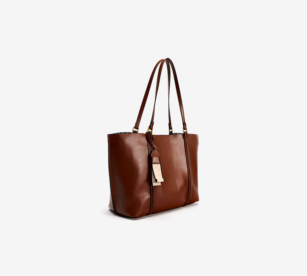 Leather tote bag