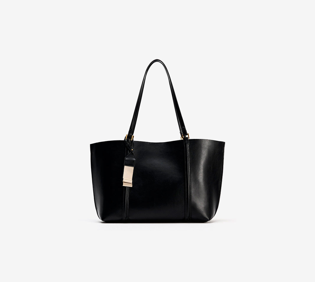 Leather tote bag